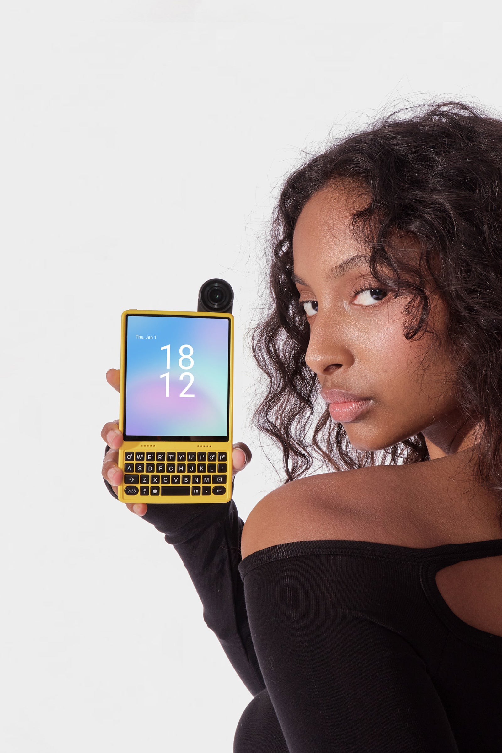ikko-mindone-ai-smartphone-28.